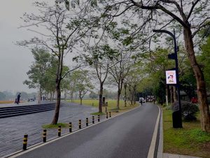 Enhancing Visitor Experience and Park Management with Tecnon pole led display screens at Haizhu National Wetland Park