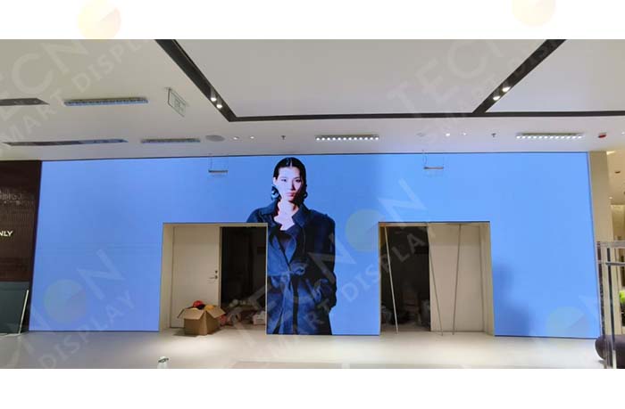 LED Wall Display Brings Visual Impact to ONLY Women’s Store