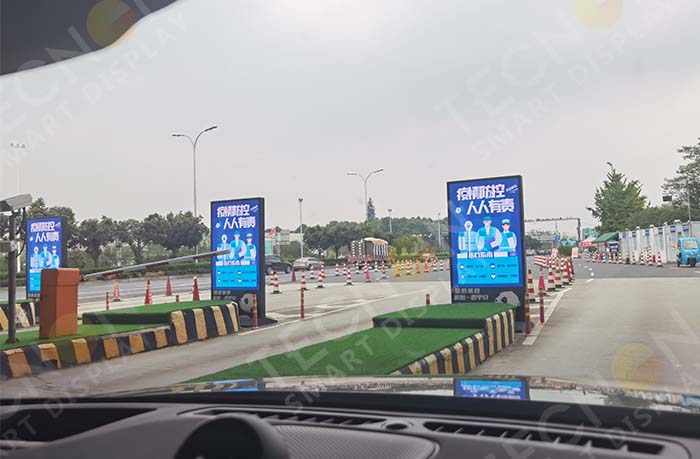 How Weather Conditions Affect the Lifespan of LED Totem Signage - Company News - 2