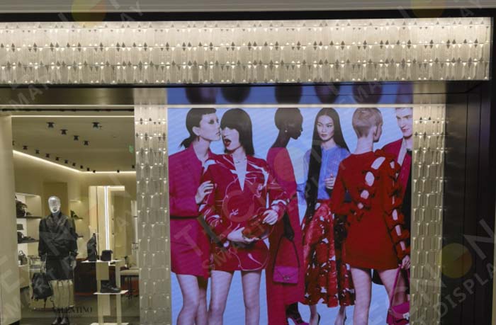 Fine Pitch LED Panel for Valentino at MixC Mall, Wuhan Fine Pitch LED Panel for Valentino at MixC Mall, Wuhan