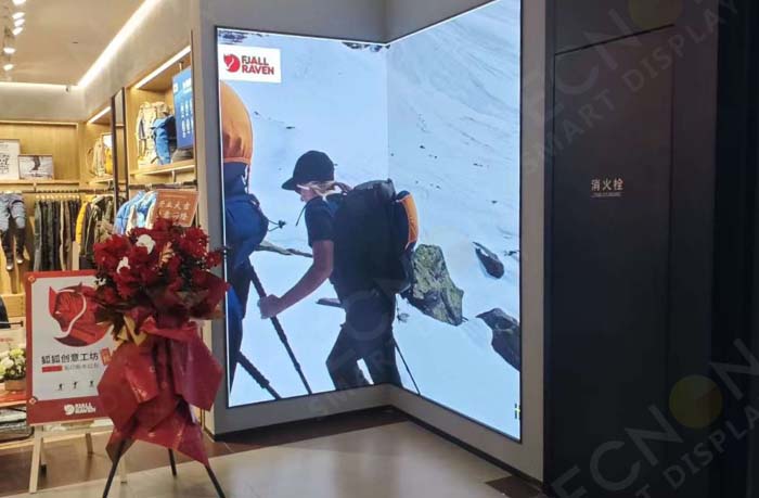 Corner LED Display Installed in Fjällräven Retail Store in Taiyuan