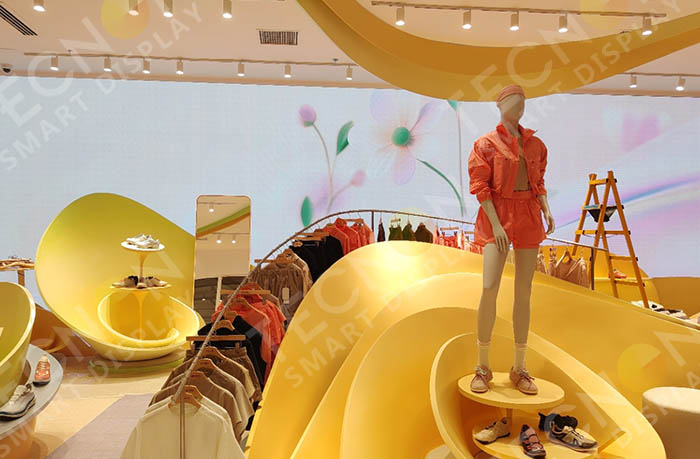 Retail LED Wall Screen-ECCO Sanlitun Slow Pop-up Shop