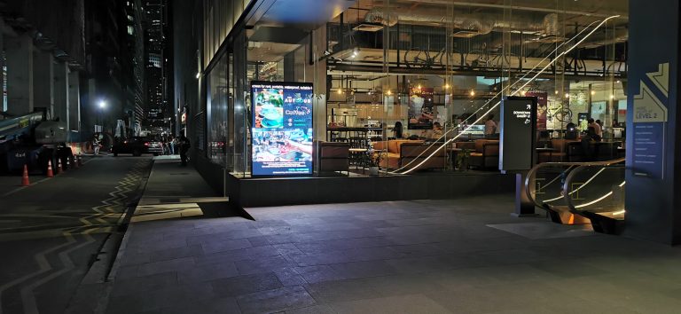 Singapore City: Shops around the MRT